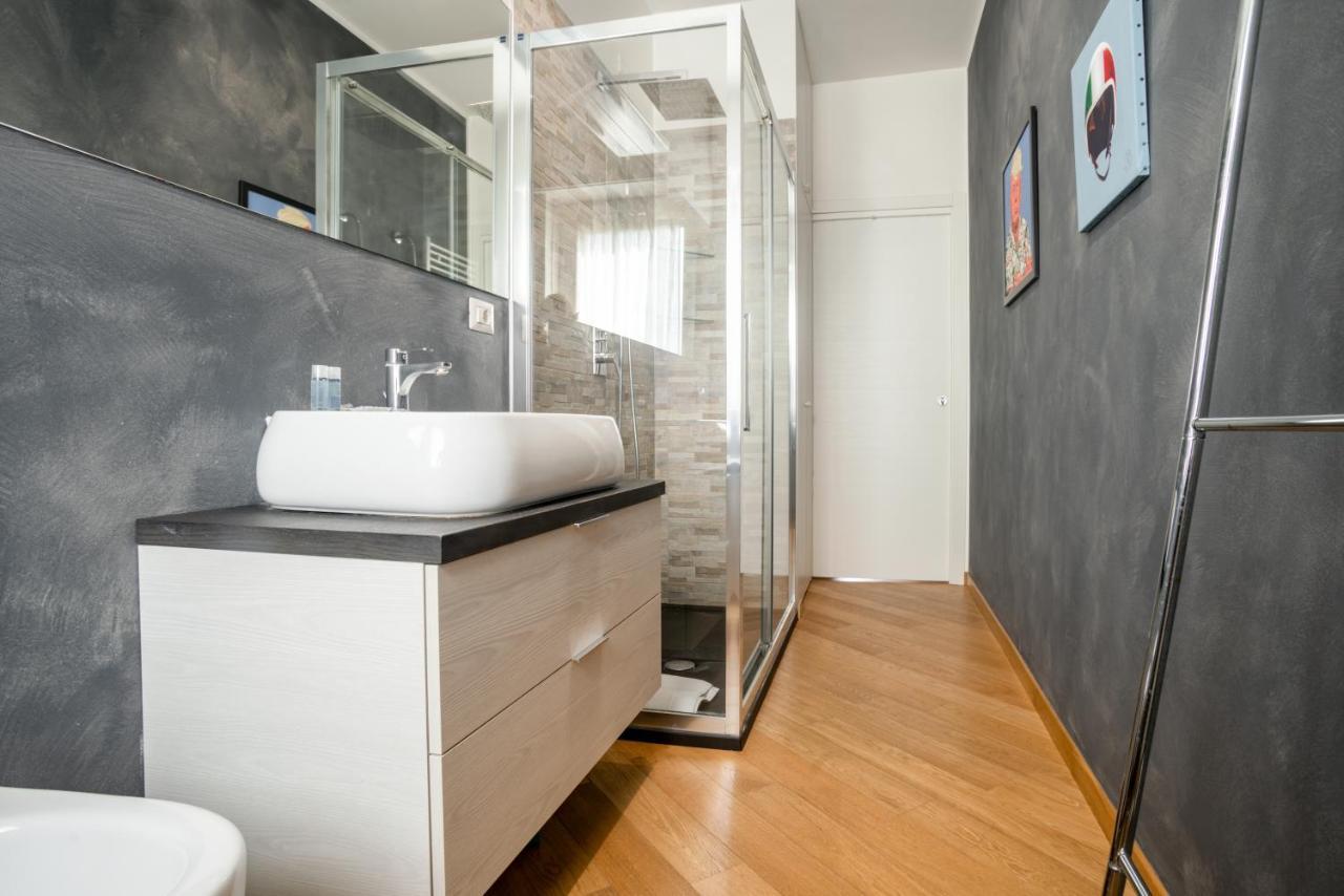 Apartament Elegante Bilocale In Zona Tortona Mediolan Zewnętrze zdjęcie